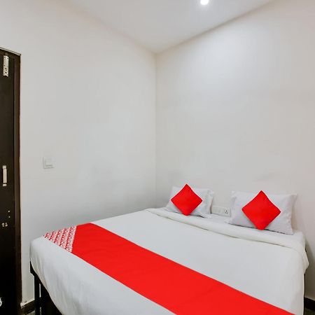 Hotel O Manjushree Boarding & Lodging Nearby Dr.Br Ambedkar Stadium Basveshwar Nagar Bangalore Ngoại thất bức ảnh