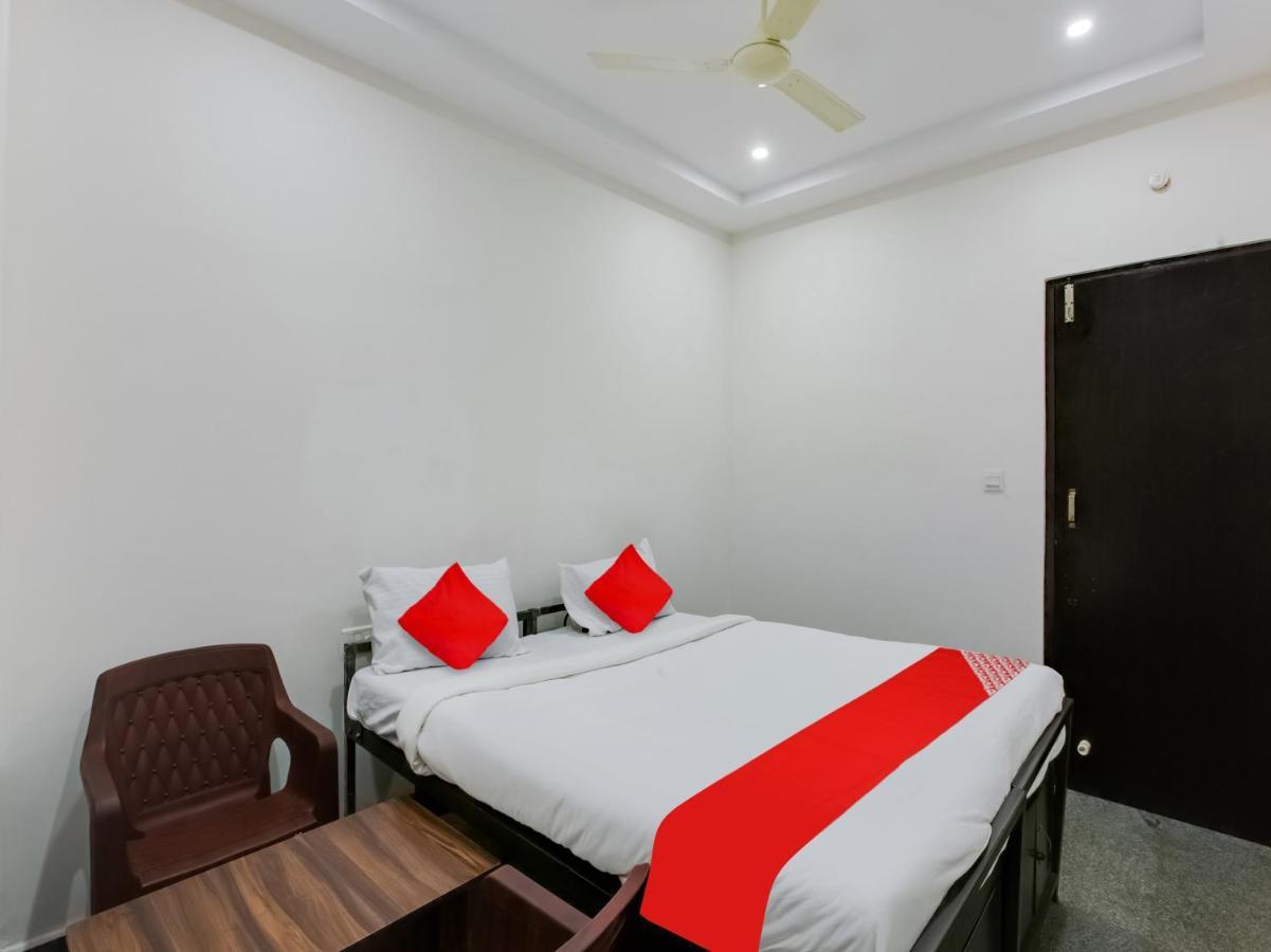Hotel O Manjushree Boarding & Lodging Nearby Dr.Br Ambedkar Stadium Basveshwar Nagar Bangalore Ngoại thất bức ảnh