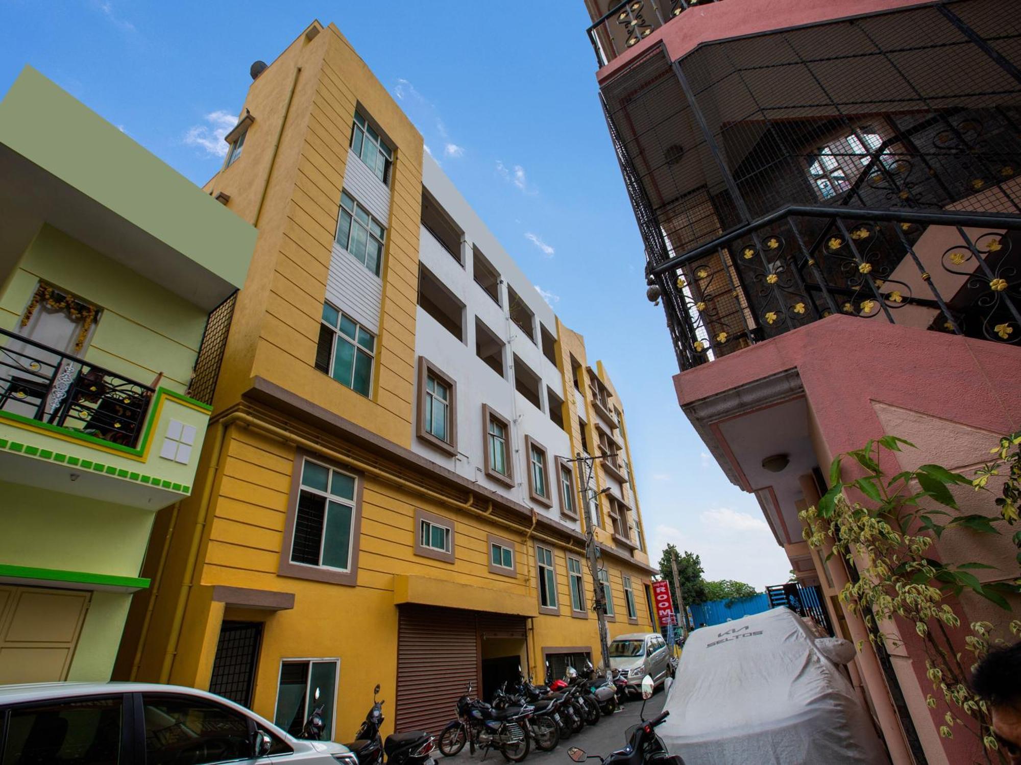 Hotel O Manjushree Boarding & Lodging Nearby Dr.Br Ambedkar Stadium Basveshwar Nagar Bangalore Ngoại thất bức ảnh