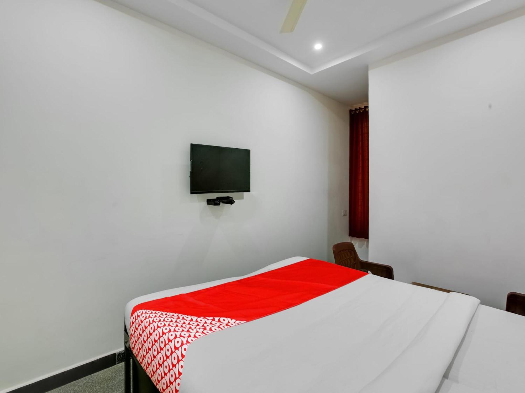 Hotel O Manjushree Boarding & Lodging Nearby Dr.Br Ambedkar Stadium Basveshwar Nagar Bangalore Ngoại thất bức ảnh